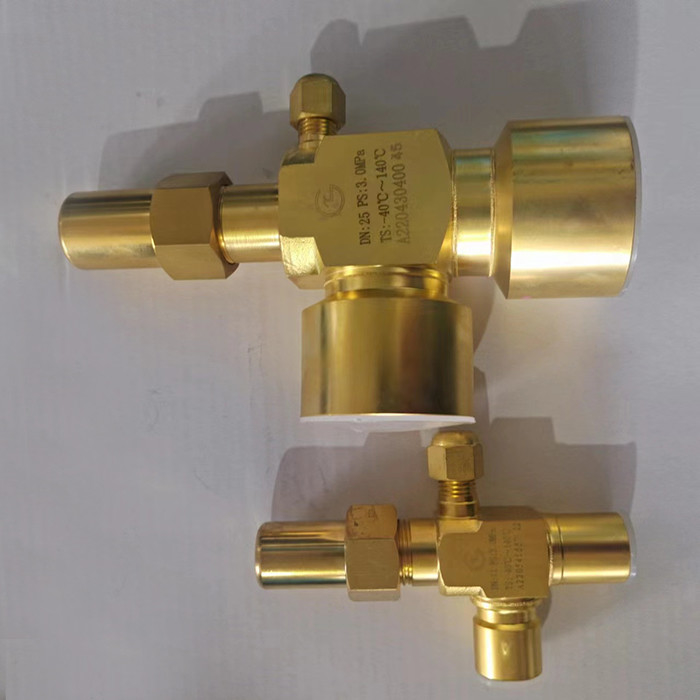 ซีอี ช่องลมเย็นสําหรับ CFC HCFC HFC R717 ความดันไฮดรอลิก 9.5MPa